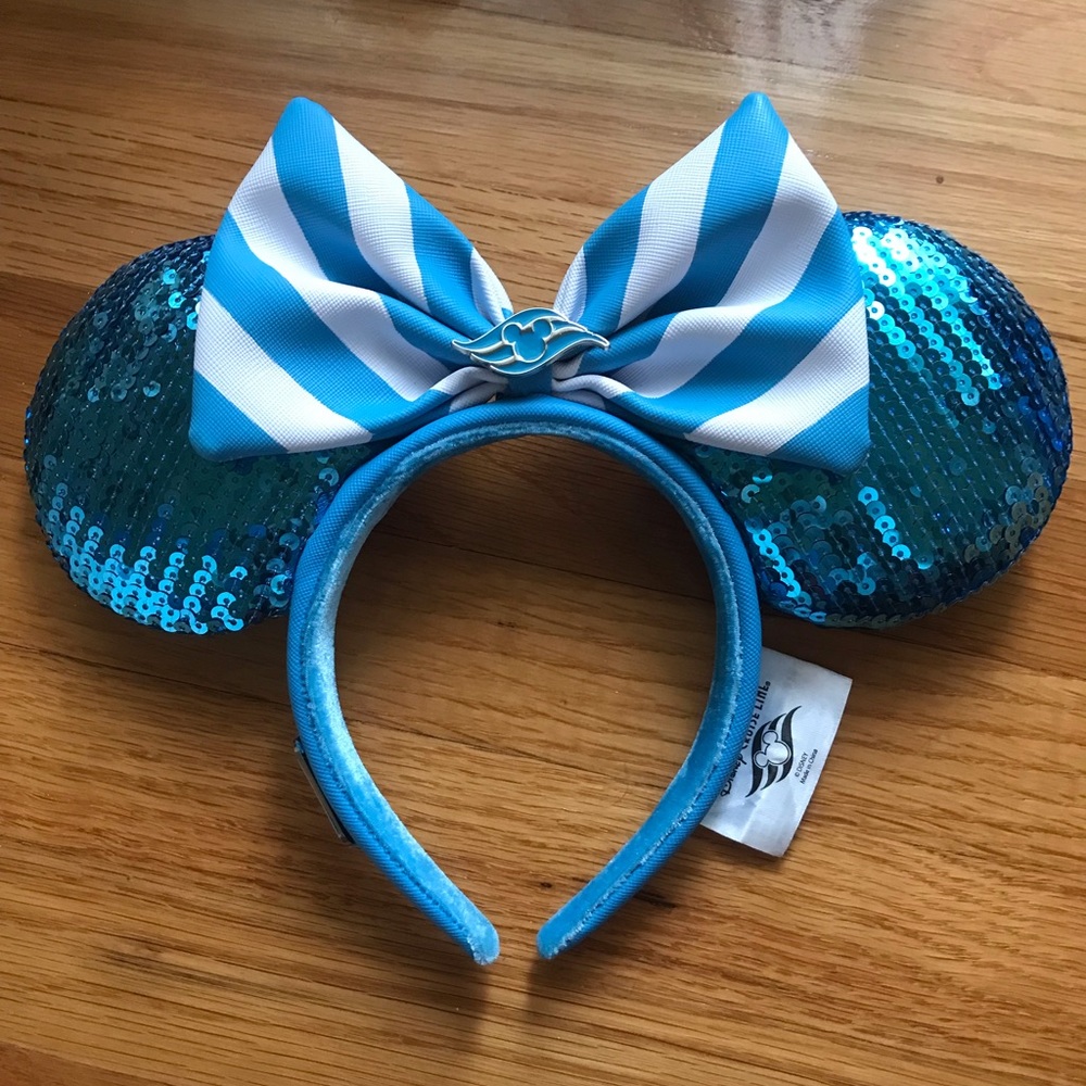 Disney Cruise Line Sequin Minnie Ears